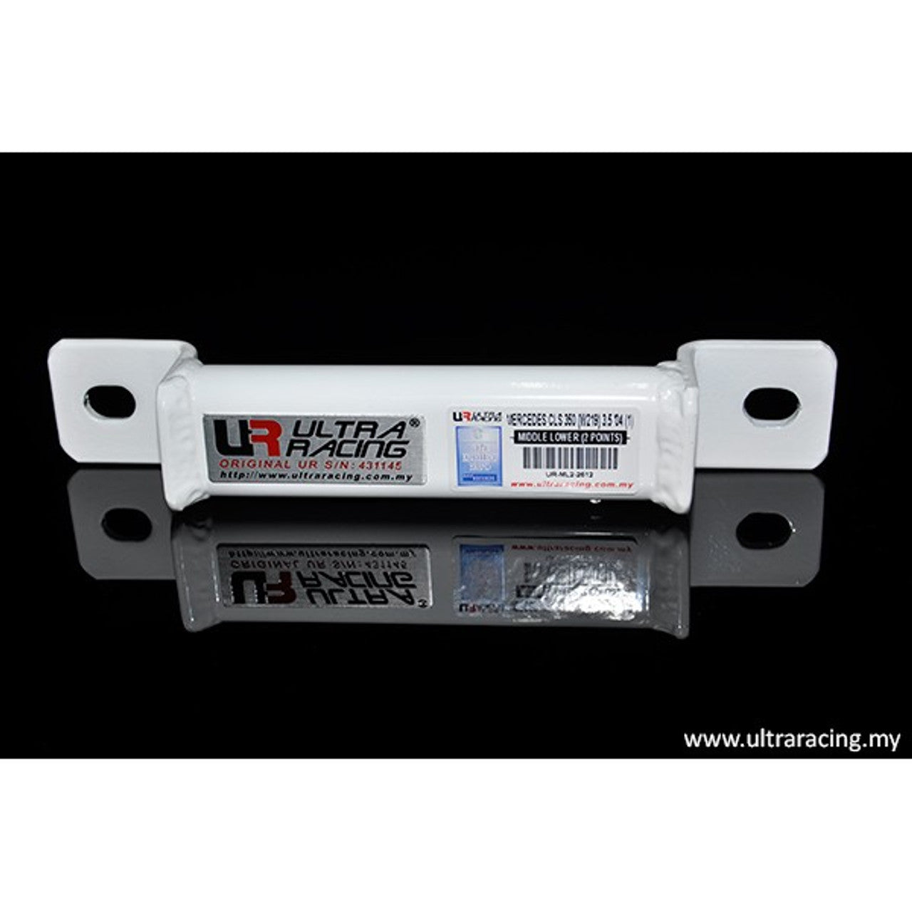 Ultra Racing - 2pt Middle Lower Brace - MERCEDES-BENZ CLS (W219) 2006-2011 - UR-ML2-2612