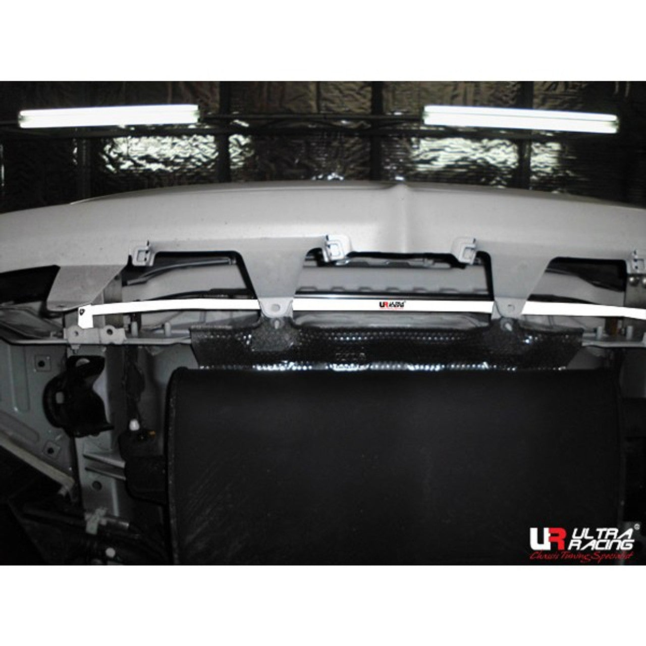 Ultra Racing - 4pt Rear Torsion Braces - 2011-2017 Lexus CT200H - UR-RT4-1632