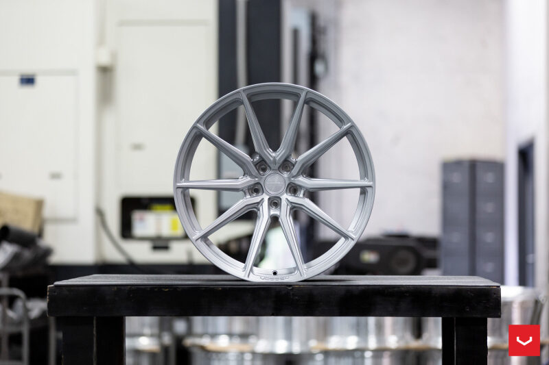 Vossen HF-3 21x10 / ET30 / 5x127 / 71.5 / Deep Face - Satin Silver