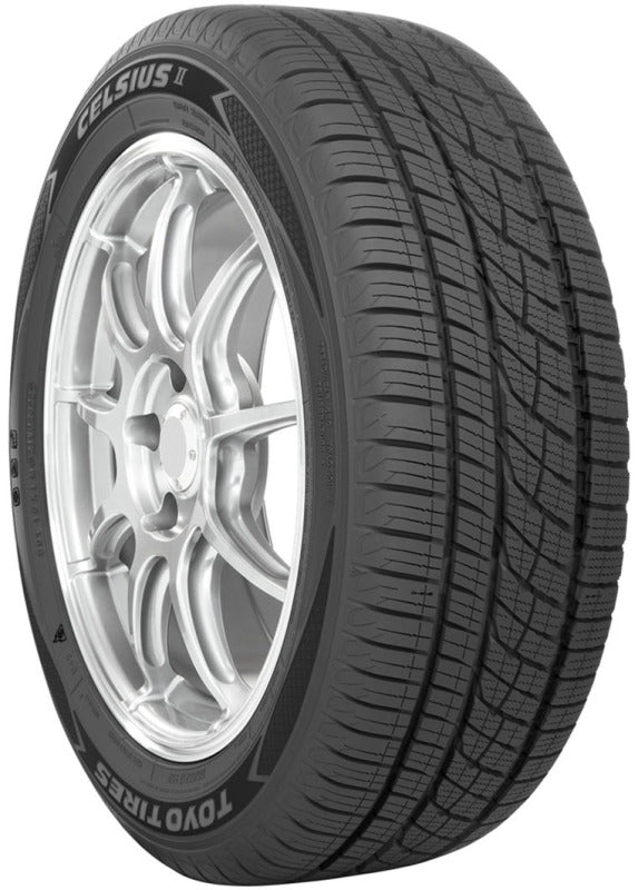 Toyo Celsius II Tire - 215/70R15 98T (TL)
