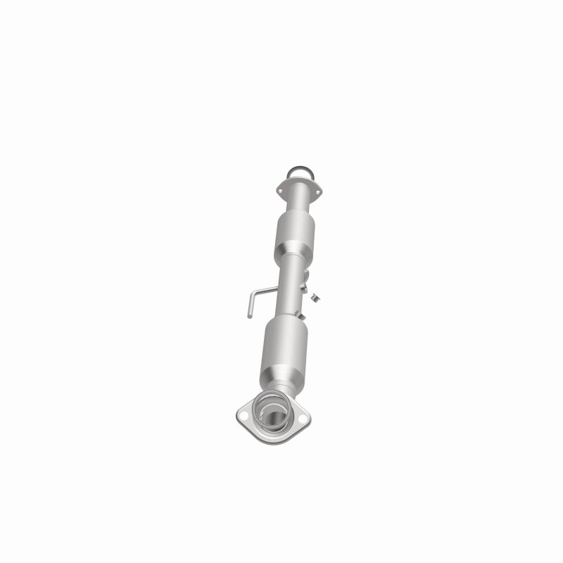 MagnaFlow Direct Fit Catalytic Converter 05-09 Toyota Tacoma 2.7L