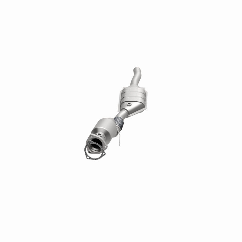 MagnaFlow Direct Fit Catalytic Converter 03 Volkswagen Passat 2.8L