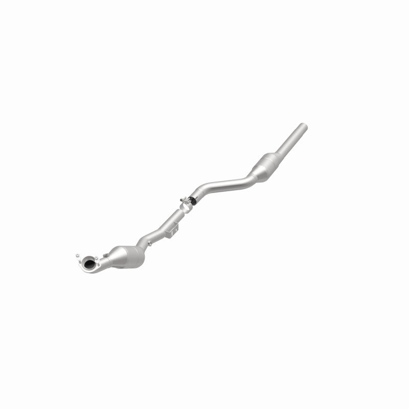 MagnaFlow Direct Fit Catalytic Converter 00-02 Mercedes E430 4.3L