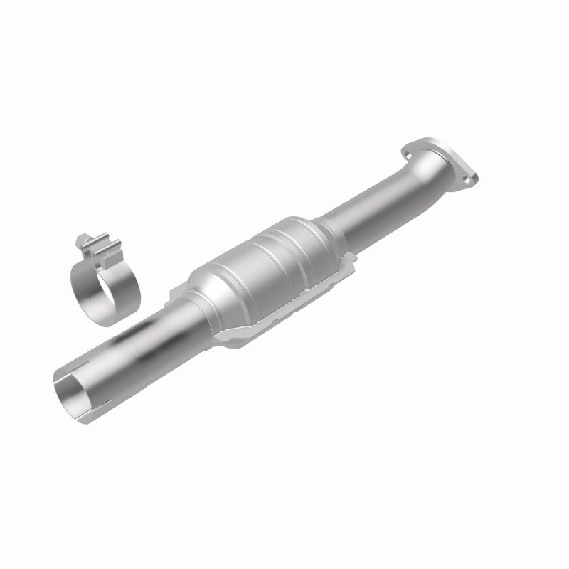 MagnaFlow Direct Fit Catalytic Converter 2010-2012 VENZA 2.7L Underbody