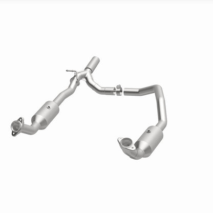 MagnaFlow 17-18 Ford E-350 6.8L Direct Fit Converter