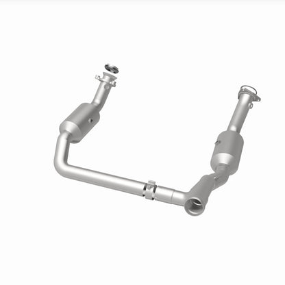 MagnaFlow 19-20 GMC Sierra 1500 Single Underbody 4.3L/5.3L Direct Fit Catalytic Converter