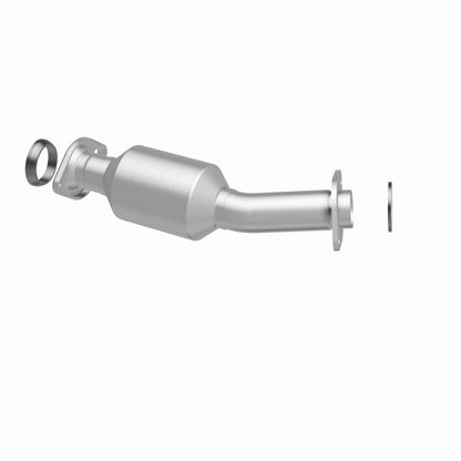 MagnaFlow 2011 Toyota Sienna 3.5L Direct Fit Converter