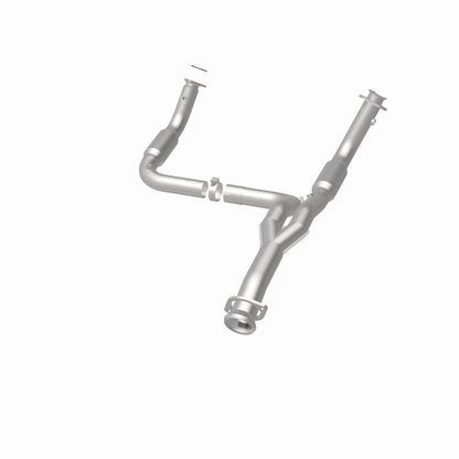 MagnaFlow 07-10 GMC Sierra 2500 HD 6.0L Direct Fit Converter