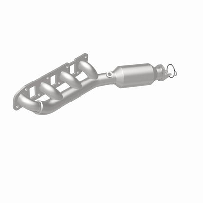 MagnaFlow 11-13 QX56 V8 5.6 OEM Manifold Direct Fit Converter