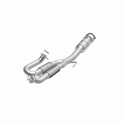 MagnaFlow 11-13 Nissan Maxima 3.5L Direct Fit Converter