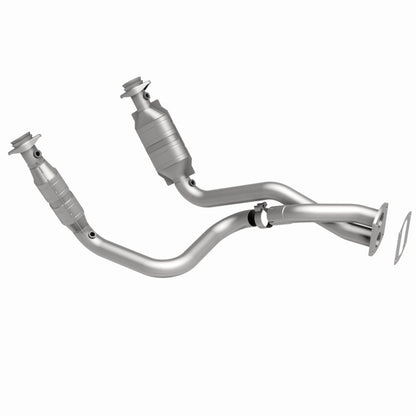 MagnaFlow 2005 Ford F-250 Super Duty 6.8L Direct Fit Converter