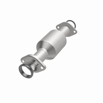 MagnaFlow 11-15 Toyota Sienna 3.5L Direct Fit Converter