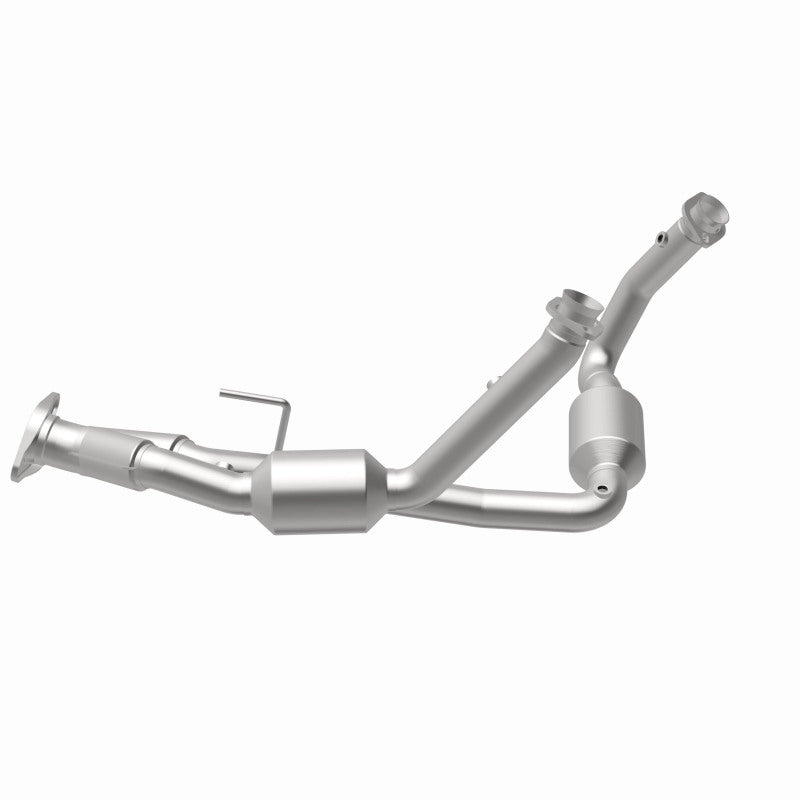 MagnaFlow 05-06 Jeep Grand Cherokee 5.7L Direct Fit Catalytic Converter