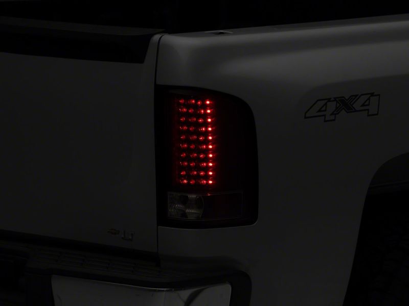 Raxiom 07-13 Chevrolet Silverado 1500 LED Tail Lights- Blk Housing (Clear Lens)