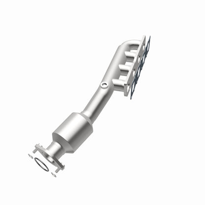 MagnaFlow 2004 Nissan Titan 5.6L Direct Fit Converter