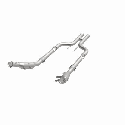 MagnaFlow 2014 Mercedes-Benz S550 4.6L Direct Fit Converter