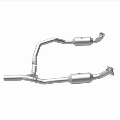 MagnaFlow 17-18 Ford E-350 6.8L Direct Fit Converter