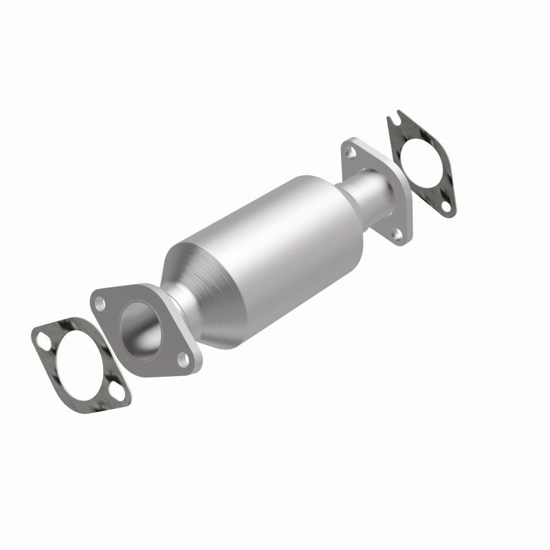 MagnaFlow 11-13 Sorento 2.4L Underbody Direct Fit Converter