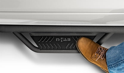 N-Fab Podium LG 14-17 Chevy-GMC 1500 Crew Cab - Tex. Black - 3in