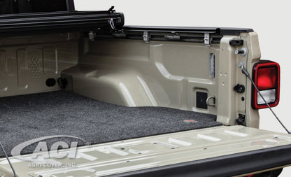 Access Lorado 20-22 Jeep Gladiator 5ft Bed (w/ Trail Rail) Lorado Roll-Up Cover