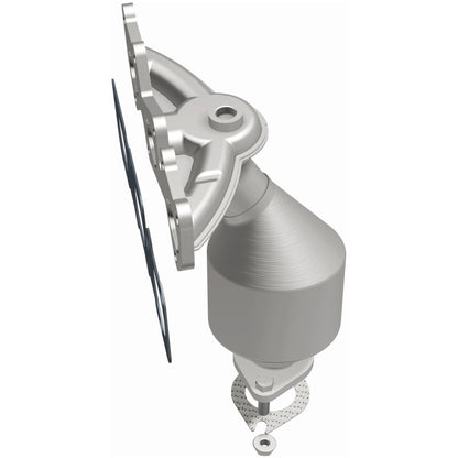 Magnaflow 07-10 Kia Sedona 3.8L California Grade CARB Compliant DF Manifold Catalytic Converter