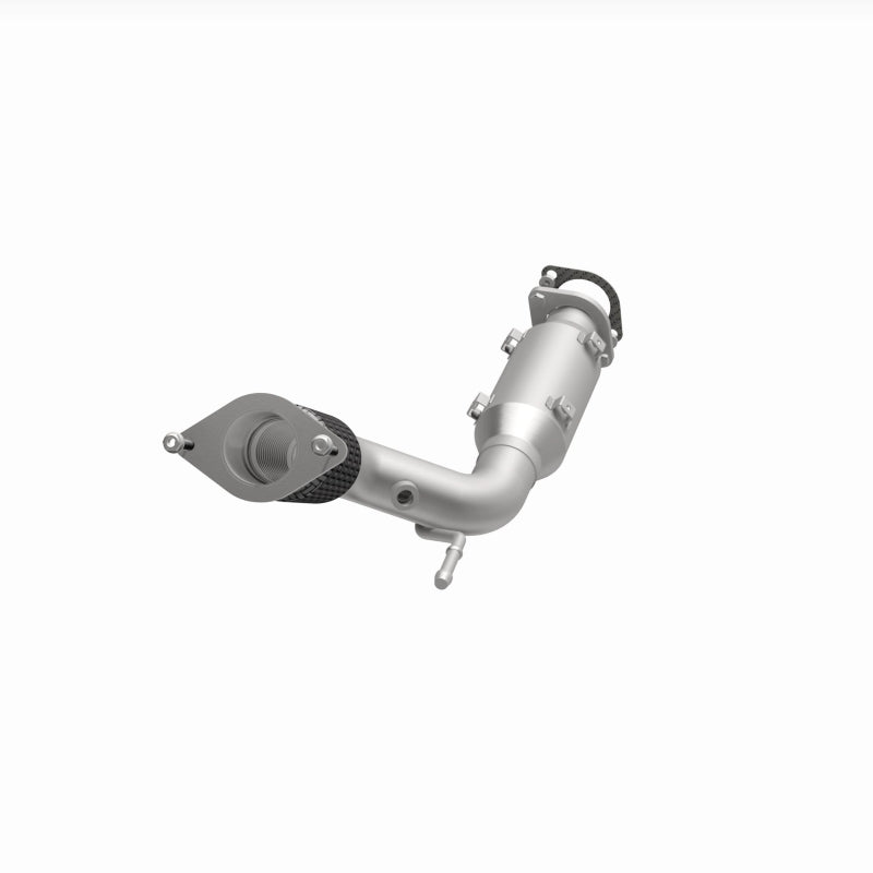 MagnaFlow 17-20 Nissan Rogue Sport Rear Underbody 2L Direct Fit Converter