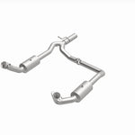 Magnaflow 09-13 Ford E-350 Super Duty V10 6.8 OEM Underbody Direct Fit Catalytic Converter