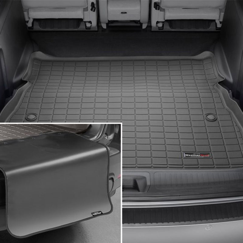 WeatherTech 19-22 Jeep Cherokee (Crgo FL on High) Seatback Cargo Liner HP w/Bumper Protector - Black