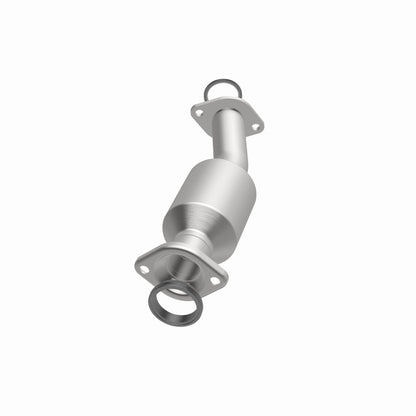MagnaFlow 2011 Toyota Sienna 3.5L Direct Fit Converter