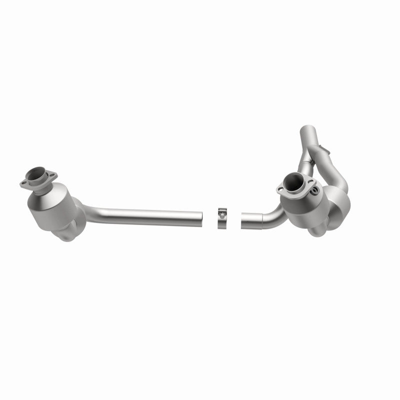 MagnaFlow Direct Fit Catalytic Converter 07-09 Jeep Wrangler 3.8L