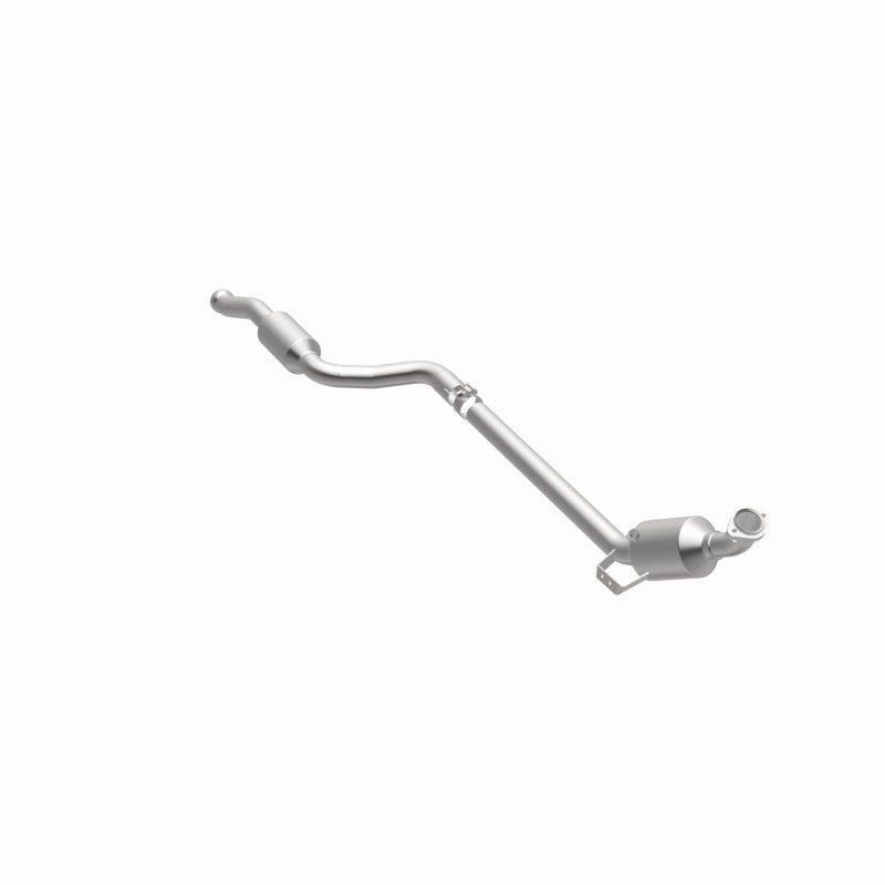 MagnaFlow 10-12 GLK350 V6 3.5 OEM Underbody Direct Fit Converter