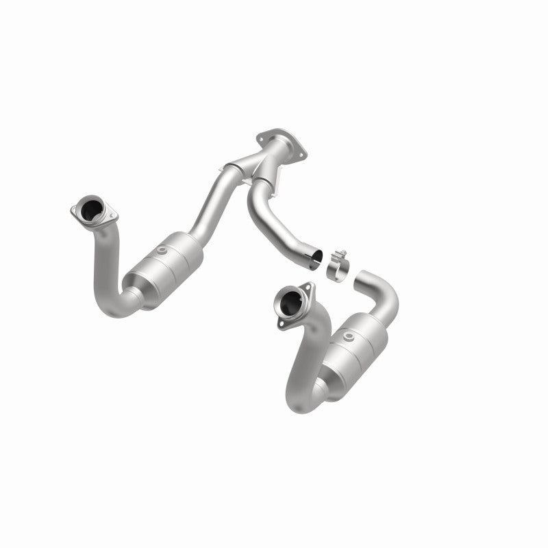 MagnaFlow 08-10 Ford F-350 Super Duty 6.8L Direct Fit Converter
