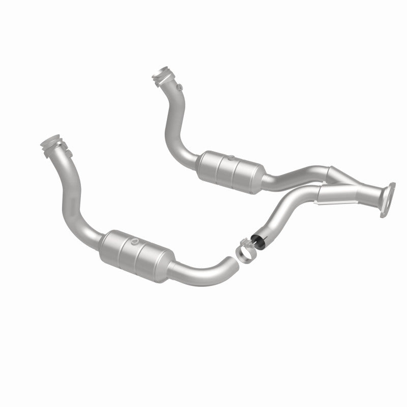 MagnaFlow 08-10 Ford F-350 Super Duty 6.8L Direct Fit Converter