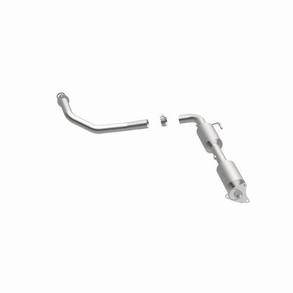 MagnaFlow 07-15 Toyota Tundra 5.7L Direct Fit Converter