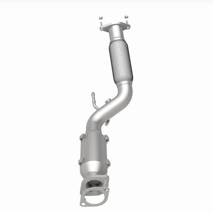 MagnaFlow 17-20 Nissan Rogue Sport Rear Underbody 2L Direct Fit Converter