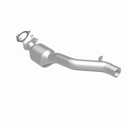 MagnaFlow 10-11 Cayenne V8 4.8 OEM Underbody Direct Fit Converter