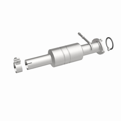 MagnaFlow 09-13 Toyota Highlander 2.7L Direct Fit Converter