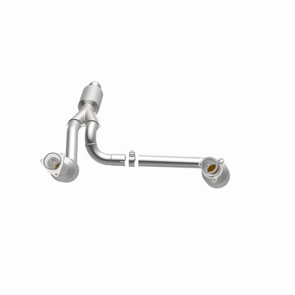 MagnaFlow 14-15 Chevrolet Silverado 1500 Underbody 4.3L / 5.3L Direct-Fit Catalytic Converter