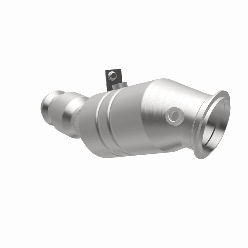 MagnaFlow Direct Fit Catalytic Converter 2016 BMW 428i 2.0L Underbody