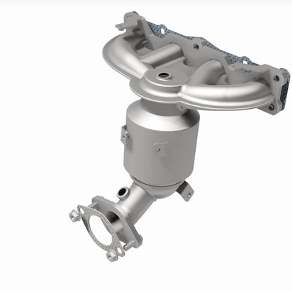 MagnaFlow 13-17 Hyundai Santa Fe Sport 2.4L Direct Fit Catalytic Converter