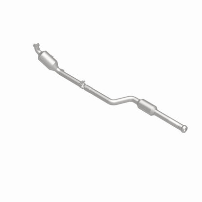MagnaFlow 2011 C300 V6 3 OEM Underbody Direct Fit Converter