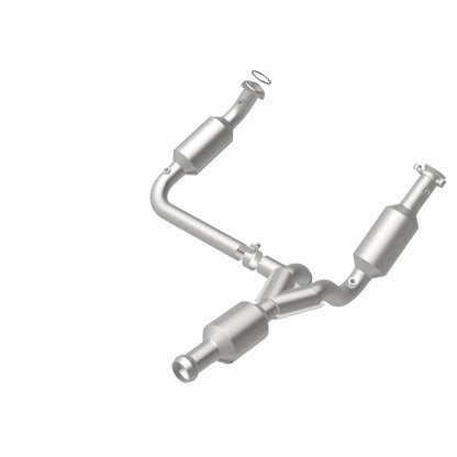 MagnaFlow 09-13 Chevrolet Silverado 1500 5.3L Direct Fit Converter