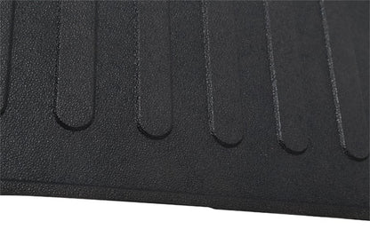 Dee Zee 99-06 GM Silverado/Sierra/07 Classic 6.5ft. Heavyweight Bed Mat