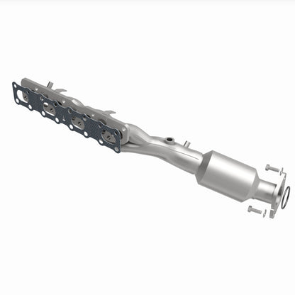 MagnaFlow 05-06 Nissan Titan 5.6L Direct Fit Converter