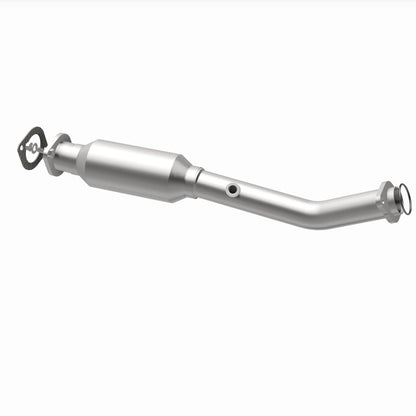 MagnaFlow 05-06 Nissan Titan 5.6L Direct Fit Converter