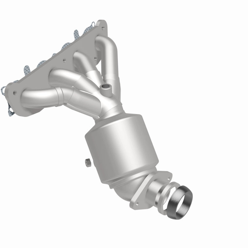 MagnaFlow 13-17 Nissan Sentra 1.8L Direct-Fit Catalytic Converter