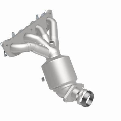 MagnaFlow 13-17 Nissan Sentra 1.8L Direct-Fit Catalytic Converter