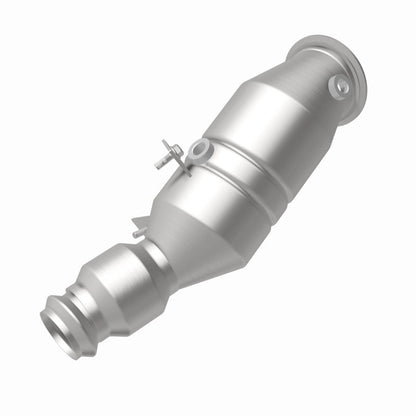 MagnaFlow Direct Fit Catalytic Converter 2016 BMW 428i 2.0L Underbody