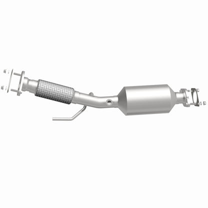 MagnaFlow 19-21 Nissan Altima 2.5L Single Underbody Direct Fit Converter