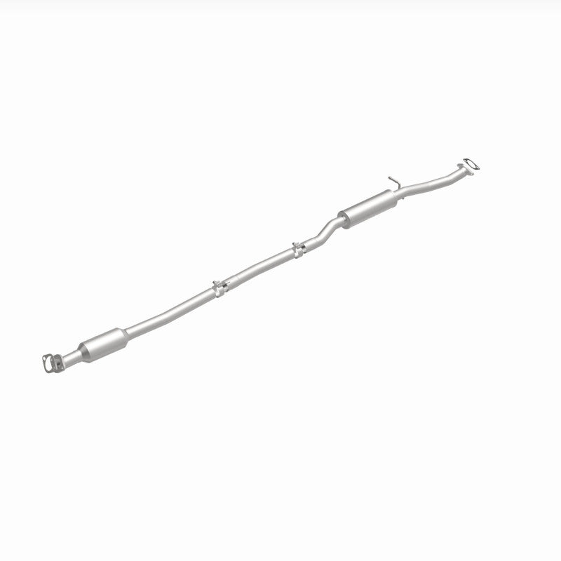MagnaFlow 16-17 Hyundai Tucson L4 2.0 OEM Underbody Direct Fit Catalytic Converter